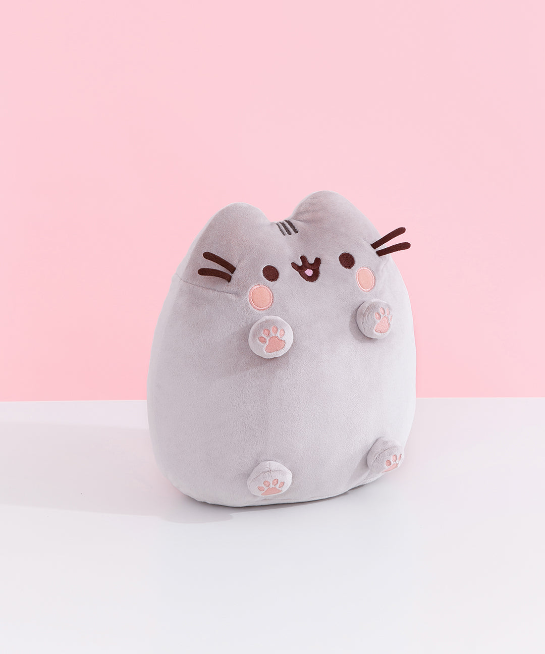 Classic_Toe_Beans_Pusheen_Plush_001_web