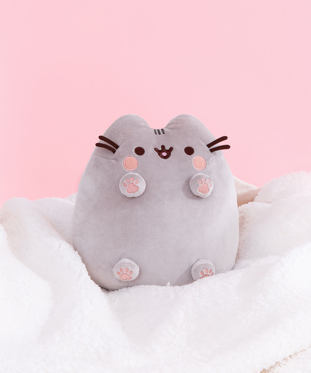 Classic_Toe_Beans_Pusheen_Plush_002_web