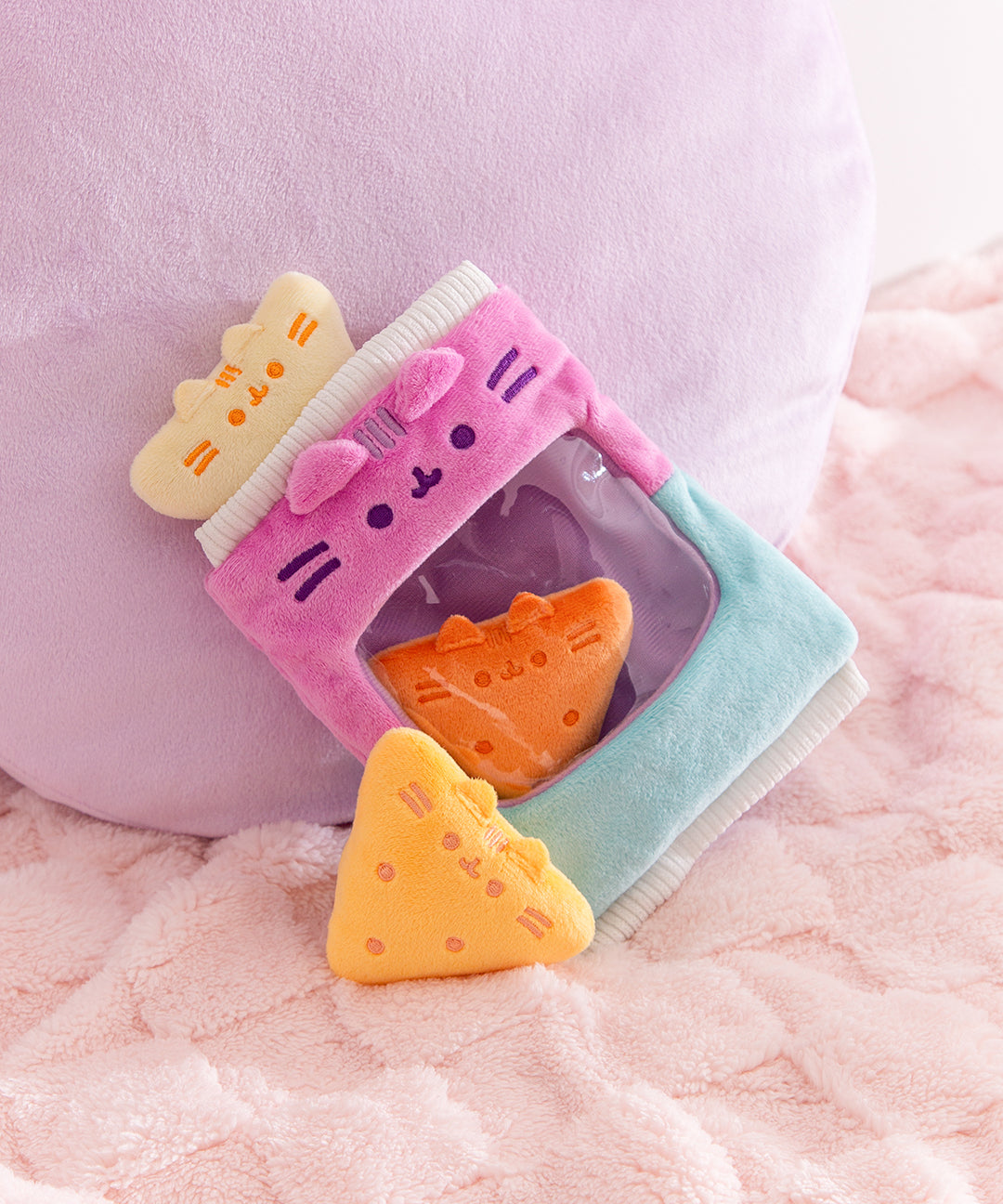 GamerPusheenBagofChipsPlush_010_web