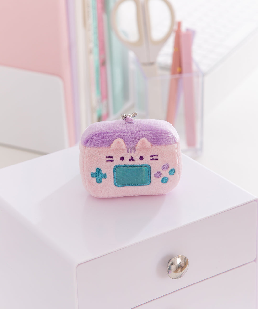 GamerPusheenSurprisePlush_054_web
