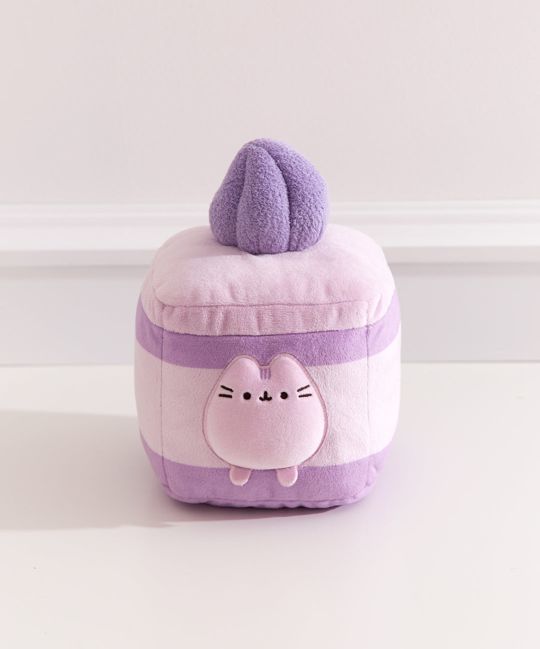Lavender_Sponge_Cake_Squisheen_Plush_002_web