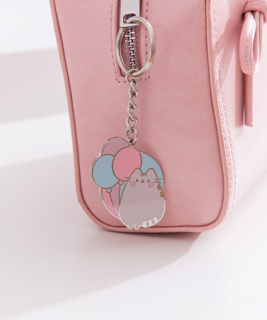 Pusheen15thAnniversaryKeychain_004_web