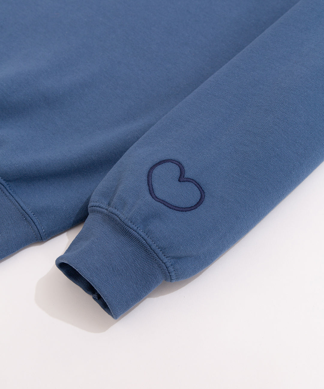 PusheenBlueEmbroideredUnisexSweatshirt_003_WEB