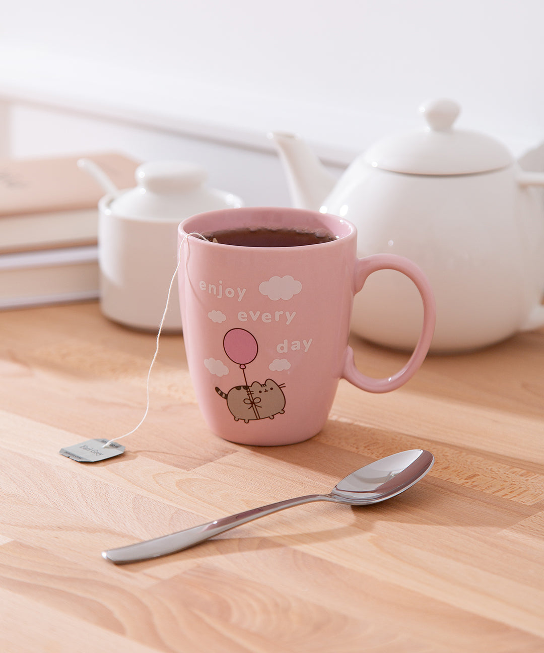 PusheenEnjoyEveryDayMug_07_web
