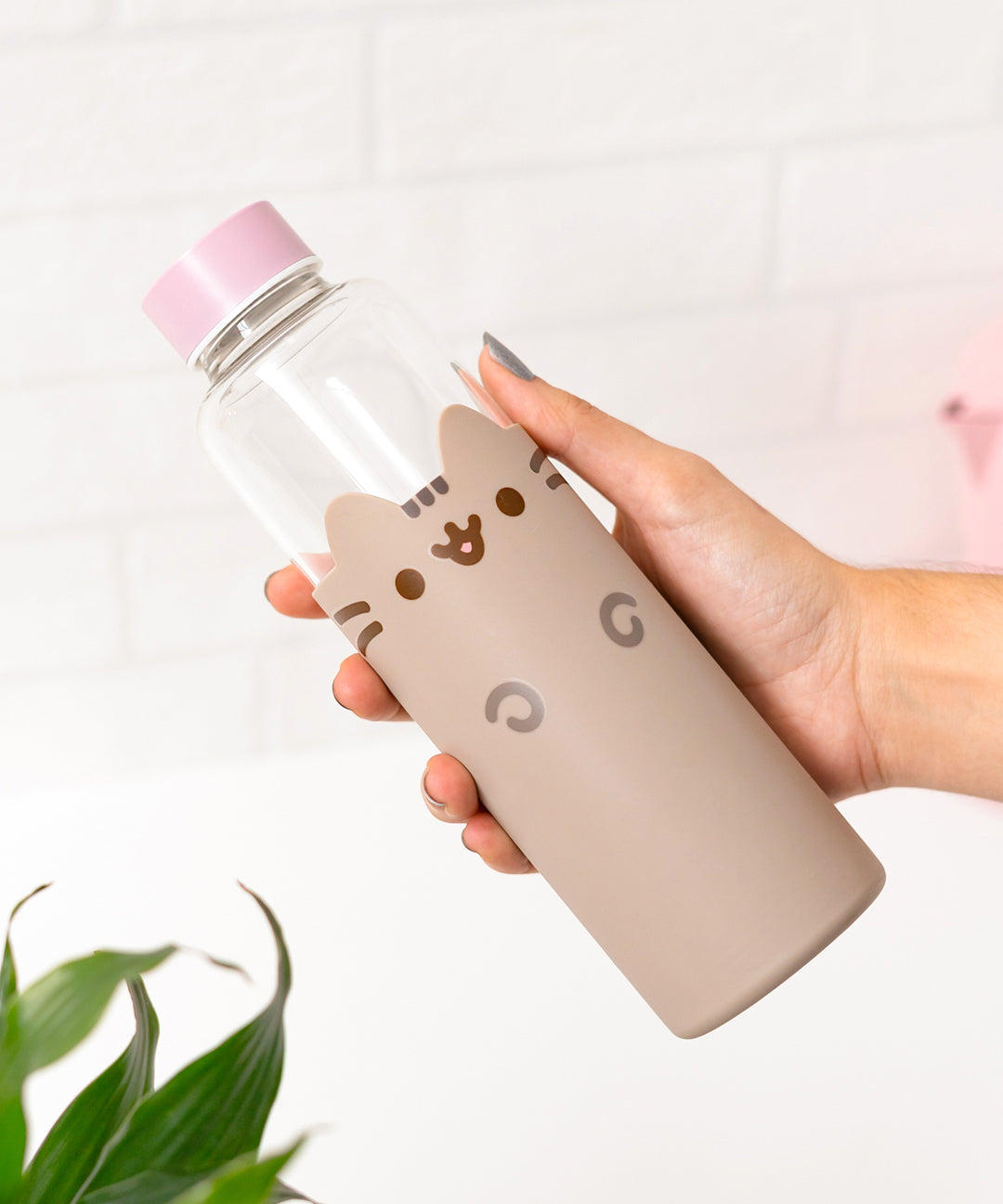 Pusheen_Glass_Water_Bottle_003_web
