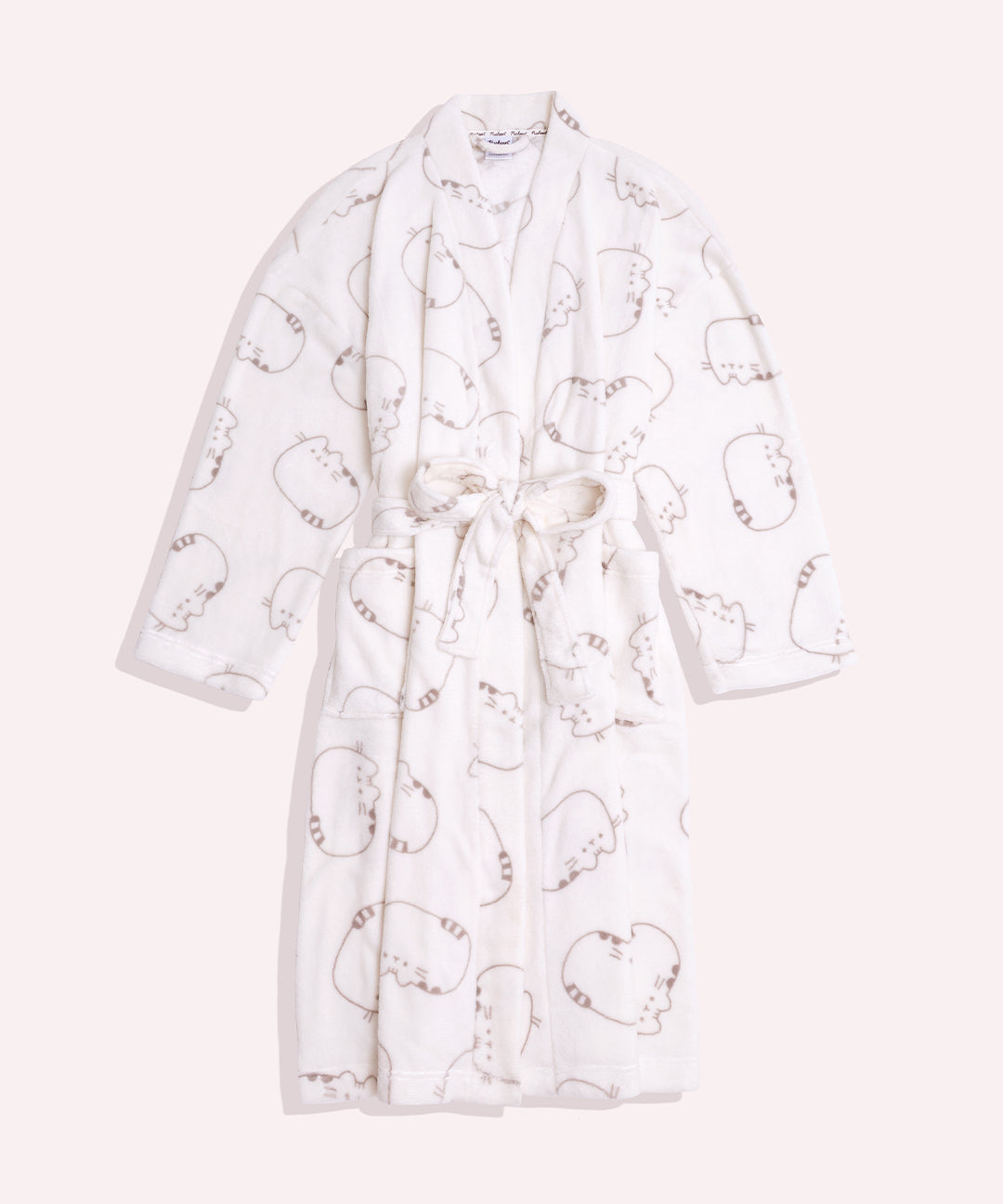 Pusheen_Plush_Robe_002_WEB