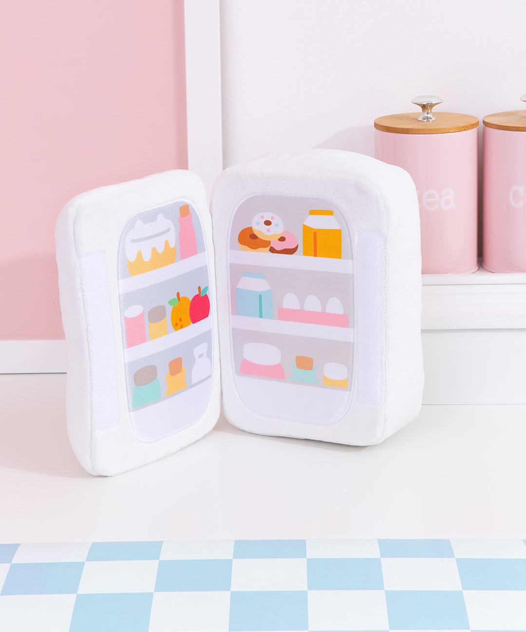 Pusheen_s_Kitchen_Refrigerator_Plush_020_web